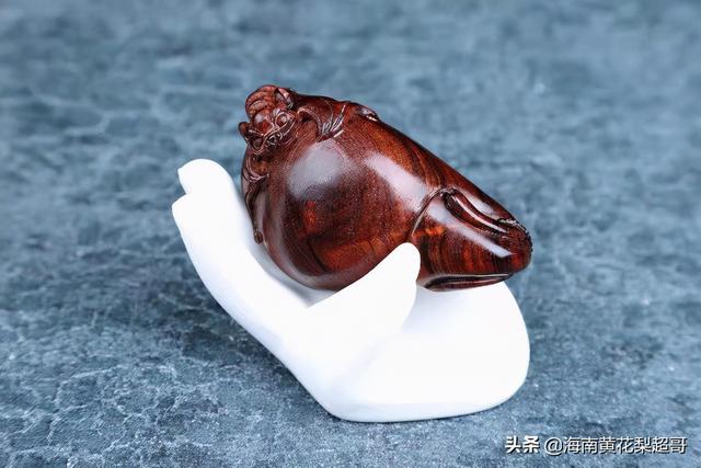 海黄紫油梨鉴别，海南黄花梨紫油梨如何鉴别（盘点海南黄花梨的谎言）
