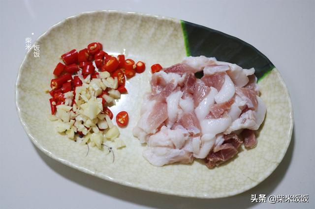 西葫芦要去籽吗，西葫芦还用去籽吗_葫芦需要去籽吗（正是吃这菜的好时候）