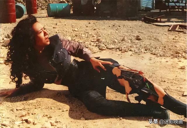 青山知可子电影，青山知可子介绍（31年前的邪典片）