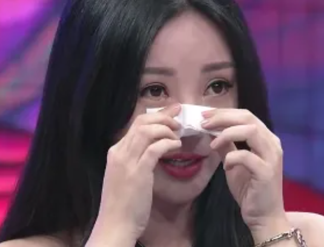 柳岩甩奶舞（拽步舞，拽步舞的视频（从拼命三娘到“借胸上位”）