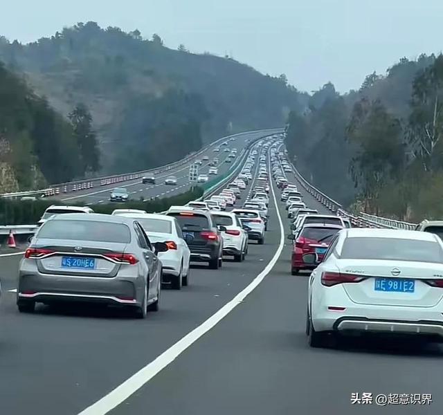 二广高速公路近况，二广高速的情况也很糟糕