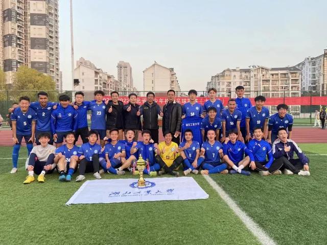 湖北工业大学商贸，湖北商贸学院是几本（湖北工业大学：东山再起）