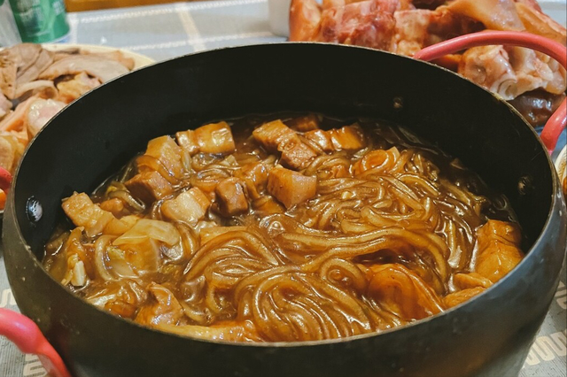 东北炖菜有哪些，东北炖菜有哪些菜名（东北炖菜有“八大天王”）