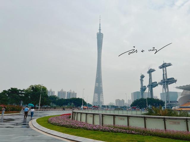 珠江位于哪个城市，珠江位于哪个省份（游客感叹：不愧是一线城市）