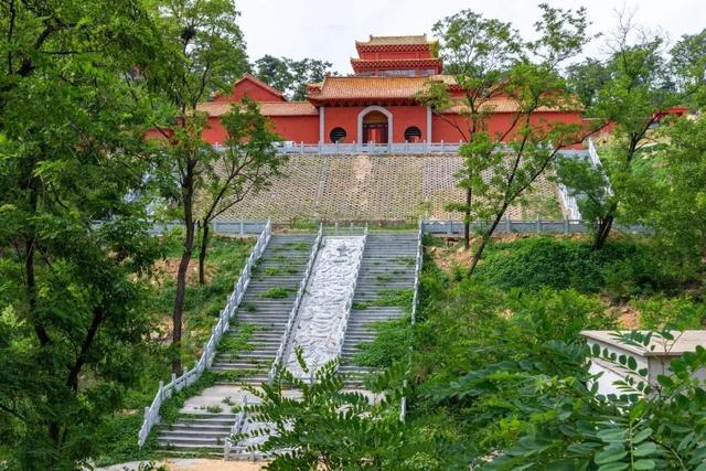 莱芜莲花山风景区，莱芜莲花山风景区游览路线（济南这座风光绝美的避暑仙山）