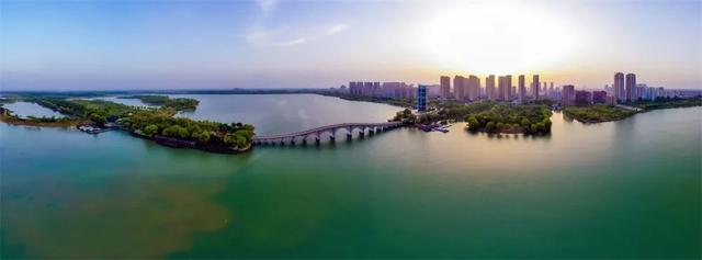 美丽的西双湖作文200字，游东海西双湖作文500字（江苏东海西双湖）