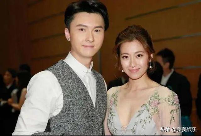 王浩信恭喜陈自瑶获奖!被扒在老婆孕期出轨,曾和小三同台领奖