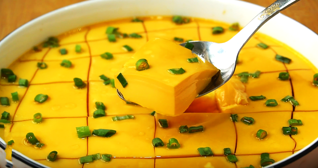 早餐应该做些什么吃，早餐做什么吃好（建议学生：少吃油条和包子）