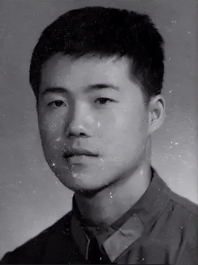 关于王石的简介，王石简介及人生经历（他再婚娶美女演员）