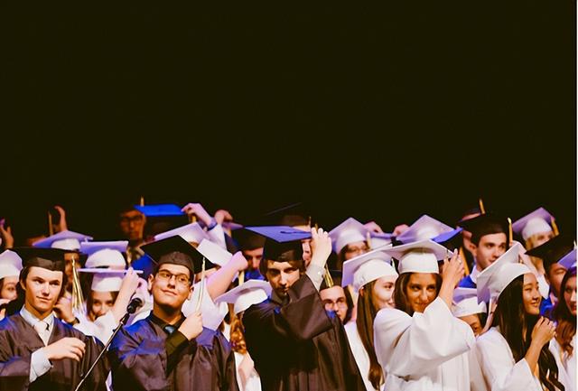 院士待遇 国家规定，院士待遇（院士出国吃2年清水挂面）