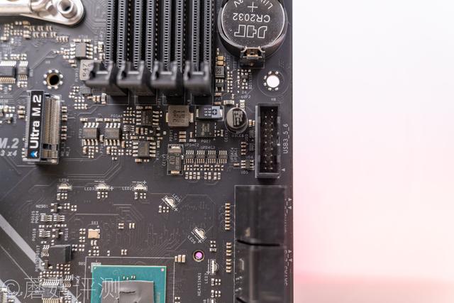 华擎主板怎么样，电脑主板十大排名（性价比表现出色、华擎X299）