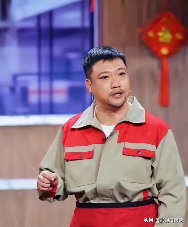 演员贾冰简介，《狂飙》演黑老大却爆火