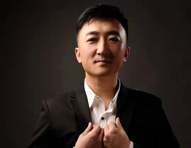 女人的村庄演员表，女人的村庄演员表所有人（留下了年幼的儿子和7个月的女儿）