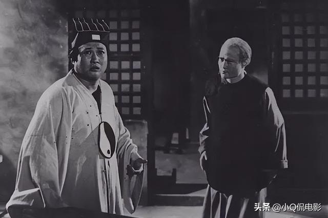 林正英票房最高的十部电影《败家仔》第九，榜首是僵尸片开山鼻祖