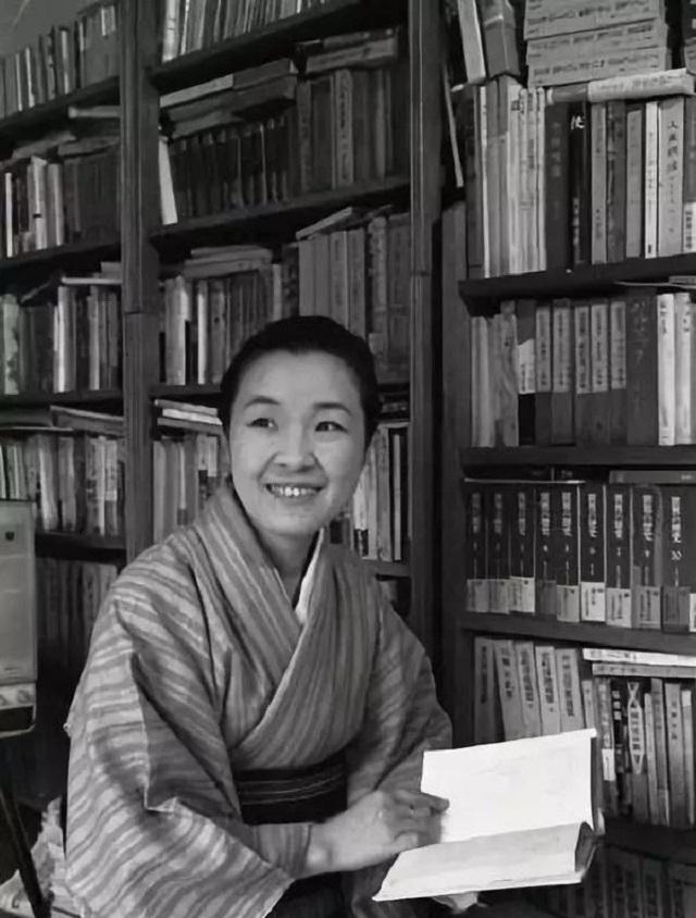 女人的花芯，女人的花心是什么样子的（为什么称愧对中国人）