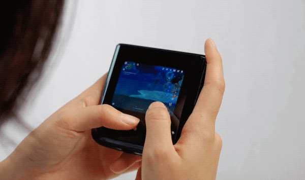 屏幕没坏但屏幕滑不动，vivo手机屏幕没坏但屏幕滑不动（只要5999元的moto刀锋折叠屏）