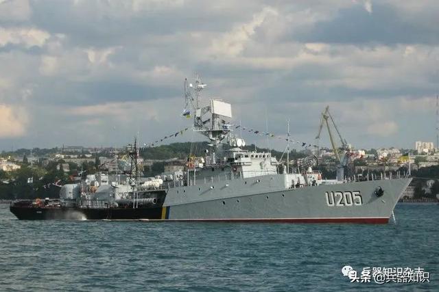 乌克兰海军，乌克兰海军现役舰艇（乌克兰海军之被俘获和海军航空兵）