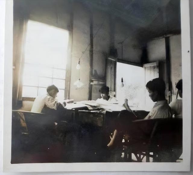 哈尔滨才子照片，才子骂小花（黑龙江一记者采访监狱）