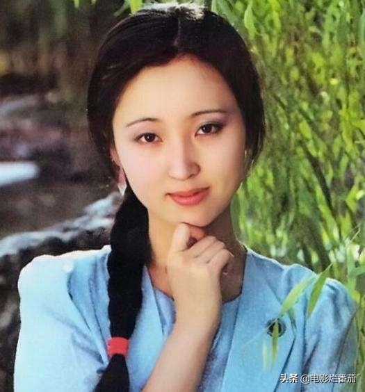 歌曲女儿国歌词，女儿国歌词（八大不朽的经典女性形象）