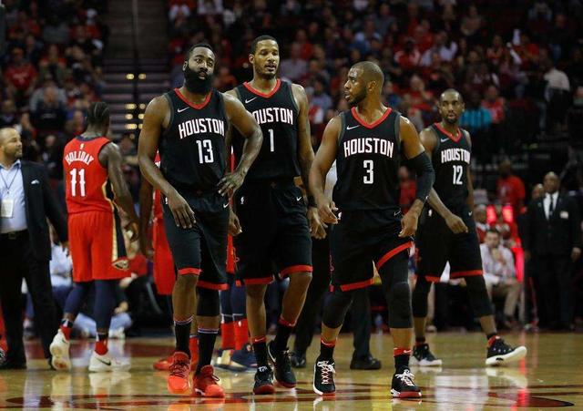 篮板是什么意思，抢到篮板是什么意思（NBA究竟有哪些战术体系）