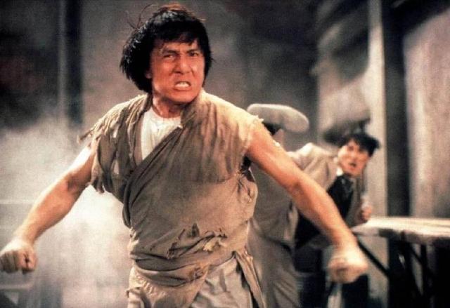 成龙有多少资产，成龙有多少资产2022（遗产全部捐献一分不给儿子）