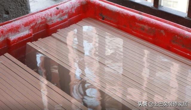 什么是玻化地砖，玻化砖是陶瓷砖吗（柔光砖……瓷砖分类一脸懵）