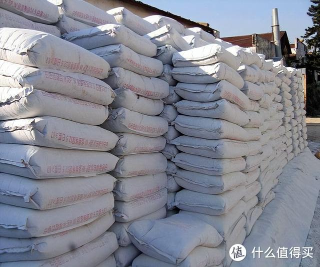 盖房子用325水泥还是425水泥 不同品牌325水泥多少钱一吨，盖房子用325水泥还是425水泥（<篇二>——自建房常用材料选择指南）