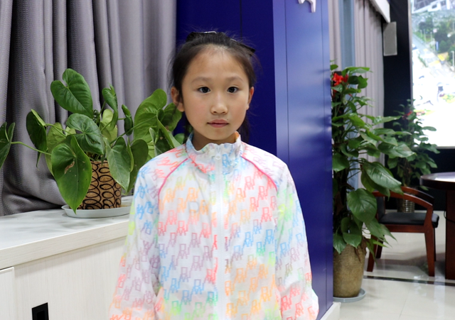 警用对讲机的简介和特点详情介绍，公安警用对讲机品牌（警宝收获特殊节日礼物）