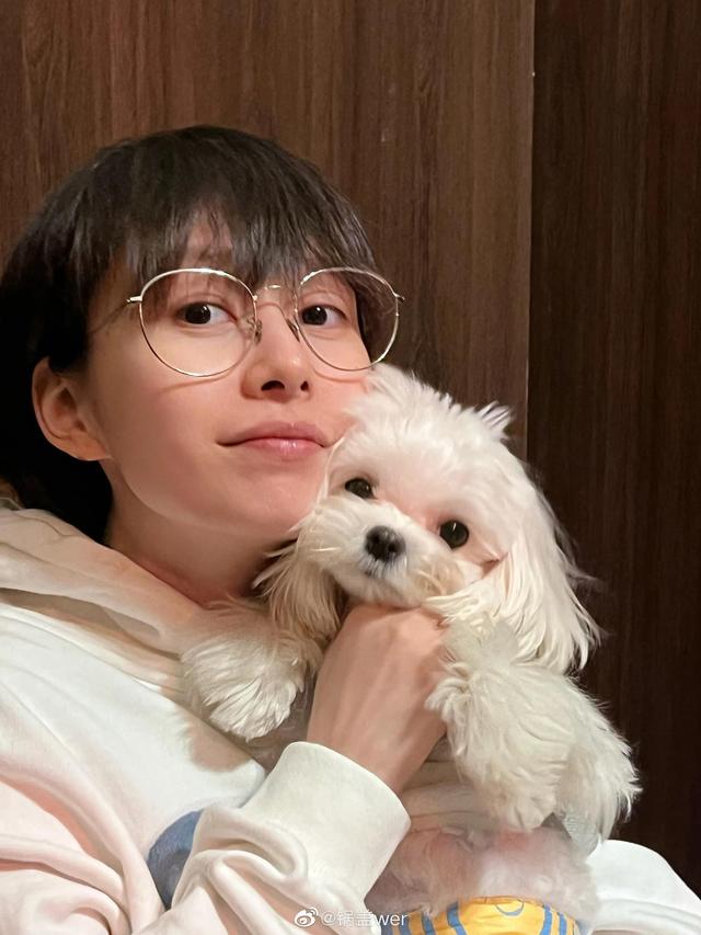 13.锅盖wer 粉丝1218.7万12.爆胎草莓粥 粉丝1333.