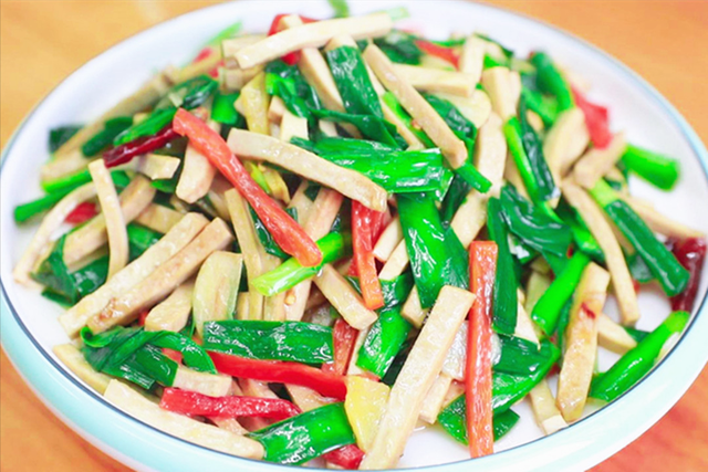 韭菜炒什么好吃，韭菜配哪些菜炒好吃（5种做法，鲜香美味顿顿光盘）