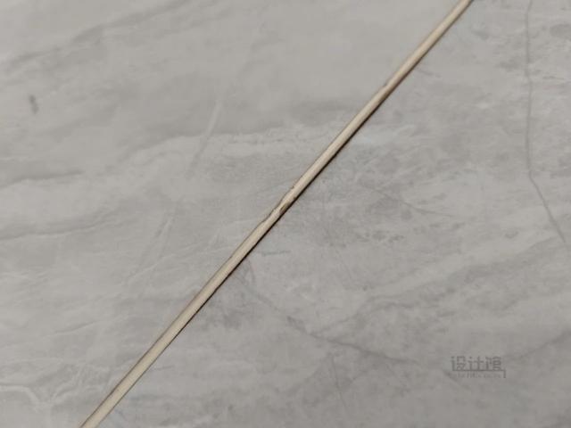 磁砖和瓷砖的区别，磁砖和瓷砖的区别在哪里（如果再铺一次瓷砖）