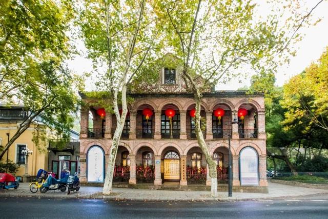 春天奋斗的诗句，春天奋斗的诗句有哪些（6首写于逆境中的诗词）