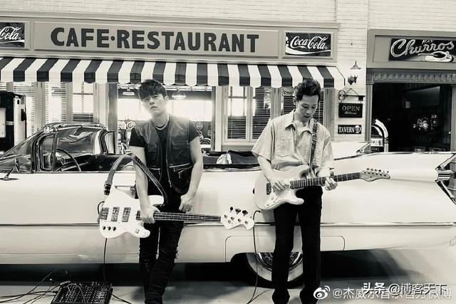 方文山的词，方文山的词周杰伦的曲（谁还在为周杰伦疯狂）