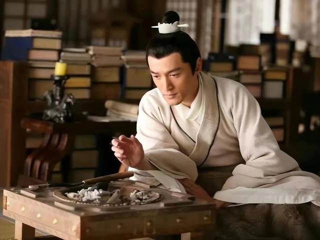 梅长苏结局是什么，琅琊榜最后梅长苏的结局是什么（你根本不知梅长苏宁愿战死沙场也不苟活的隐情）