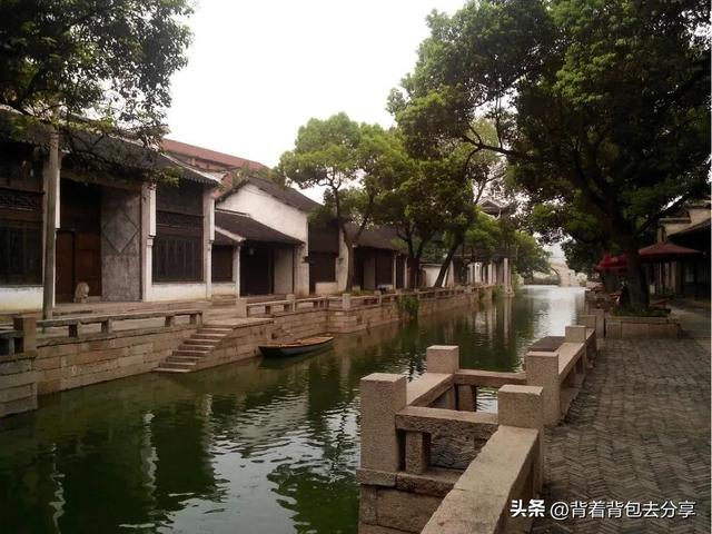 苏州旅游必去十大景点门票价格，江苏十大最美古镇