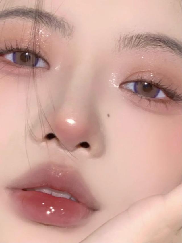 化妆品多少钱，化妆品一般多少钱（妆容攻略，如何打造纯欲风妆容）