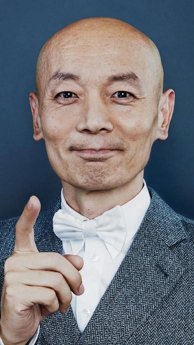 国内十大国宝级男星，盘点国内十大男明星名气排行榜