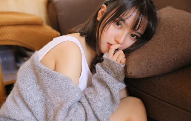 给女朋友的深夜情话，给女朋友的深夜情话长句（2022最新套路情话）