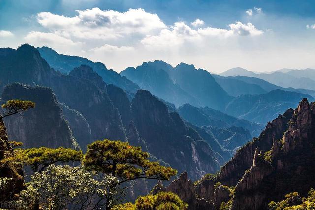 安徽黄山景点旅游攻略图文并茂，黄山超全旅游路线宝典