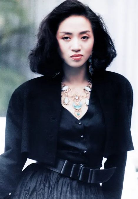 梅艳芳什么原因怎么走的，梅艳芳怎么去世的（陈慧娴与梅艳芳争霸失败）