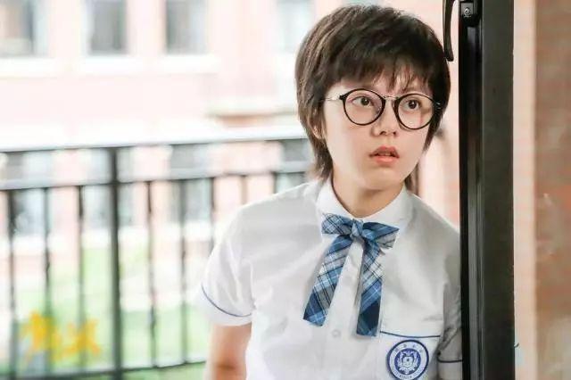 宝藏男孩│周翊然，微信头像，宝藏男孩│周翊然（00后小花们“来势汹汹”）