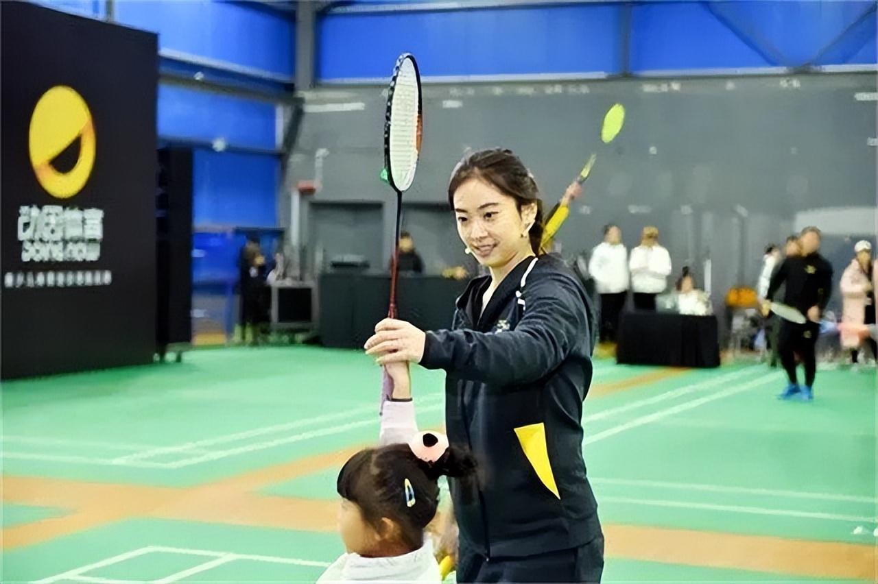 谌龙老婆(记得国羽女神王适娴吗) - 青木春