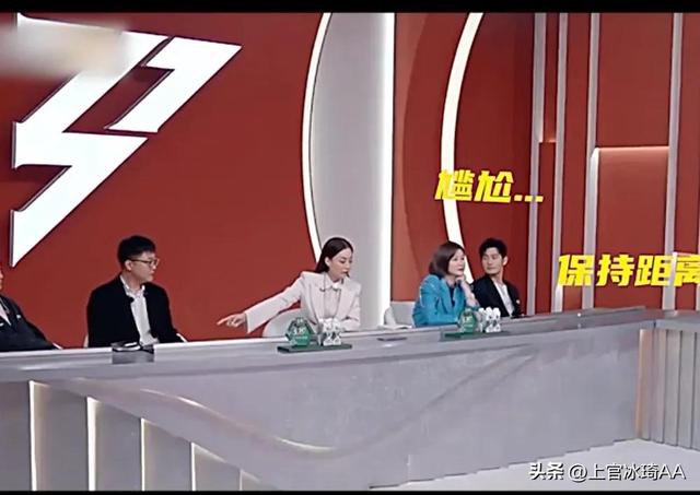 周杰伦蔡依林同台，周杰伦蔡依林各时期同台（前任#同台#尴尬#场面）