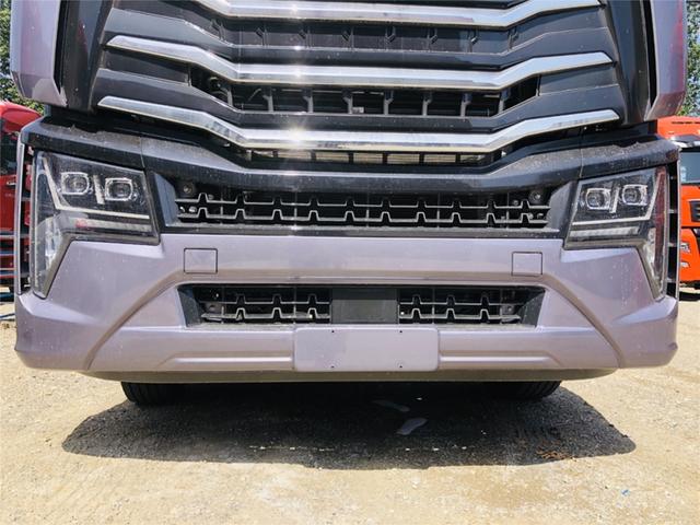 大货车新车报价，解放货车9米6新车报价 （8*4自动挡载货车就是牛）