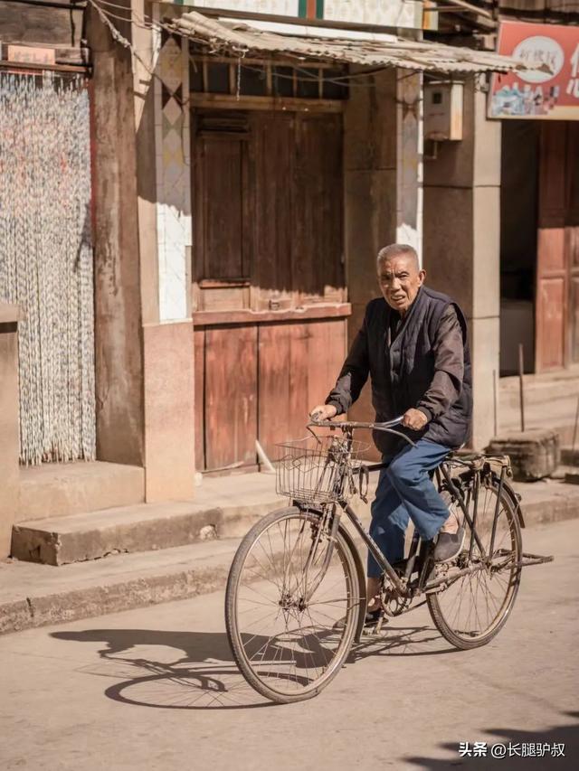 抚仙湖要门票吗，抚仙湖攻略一日游（挖到李健超爱的神仙小城）