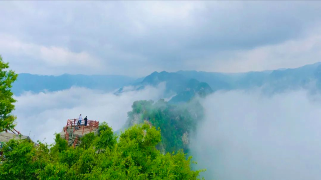 神农山风景区,神农山风景区现在是否开放(因炎帝神农氏而得名)