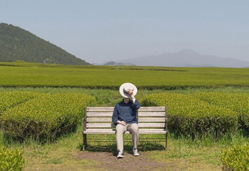 人生最现实的句子，超经典的人生现实的精辟句子（25句深刻现实的人生格言句子）