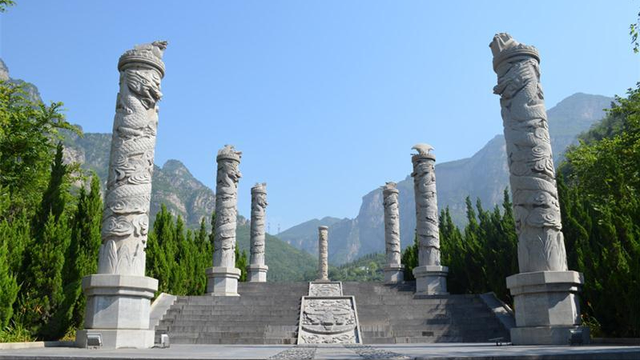 神农山风景区，神农山风景区现在是否开放（因炎帝神农氏而得名）