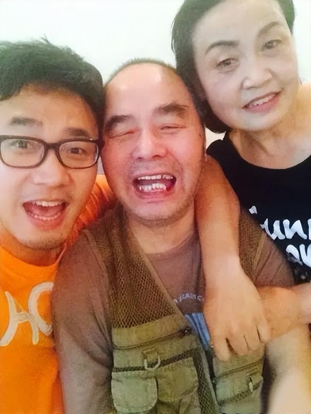 时间都去哪儿了歌曲原唱，时间都去哪儿了歌词（在央视春晚上唱《时间都去哪儿了》的王铮亮）