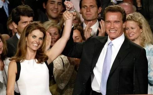 施瓦辛格私生子，施瓦辛格保姆照片（老二200斤）